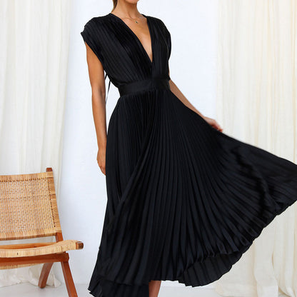 Kleid Mit V-Ausschnitt Und Schleife