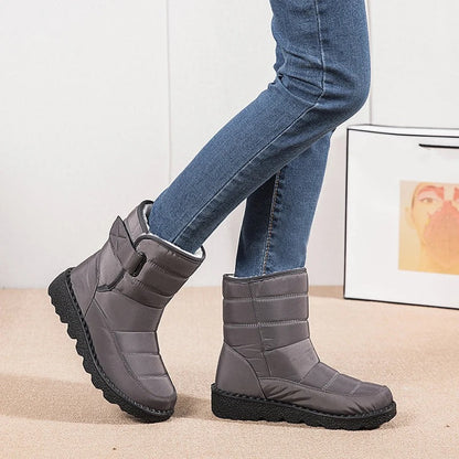Dicke Plüsch-Winterstiefel