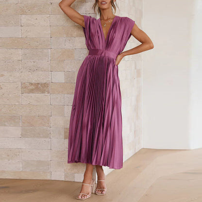 Kleid Mit V-Ausschnitt Und Schleife