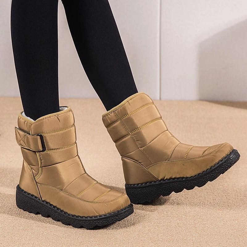 Dicke Plüsch-Winterstiefel