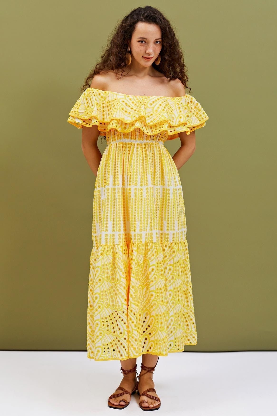 Schulterfreies Midikleid İn A-Linie