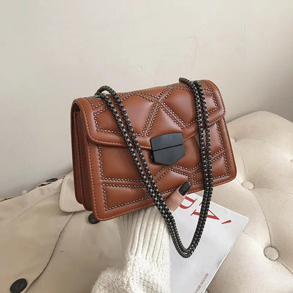 Stilvolles Design, Bestickte Tasche