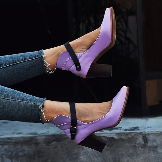Stilvolle Und Bequeme High Heels