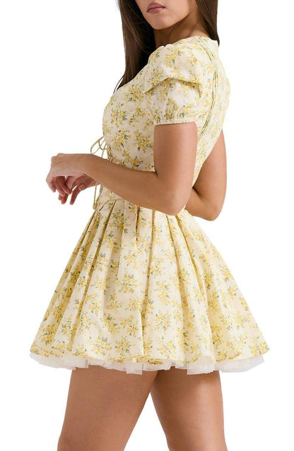 Minikleid Mit Blumenmuster Und Puffärmeln