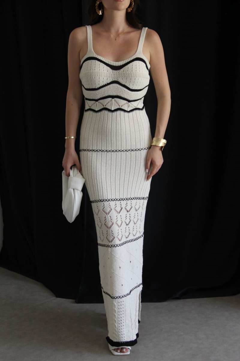 Gestricktes Maxikleid Mit Schlitz Und Cut-Out-Detail