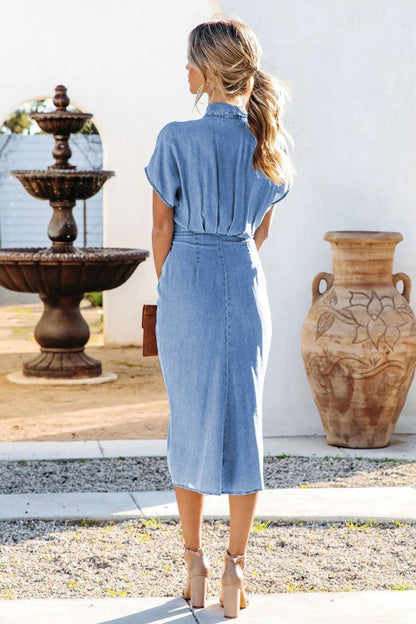 Midi-Hemdkleid Aus Denim Mit Raffung Und Knotendetail