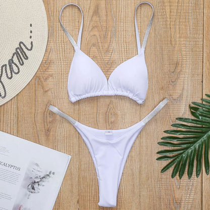 Triangel-Bikini-Set İm Brasilianischen Stil Zum Hineinschlüpfen Mit Funkelndem Strassdetail - Weiß