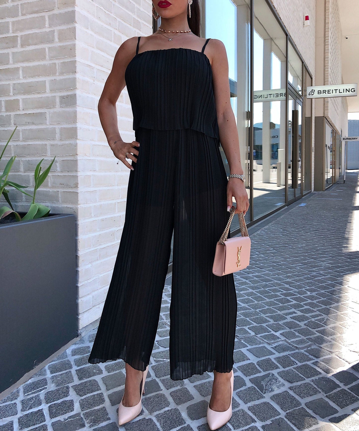 Stilvoller, Eleganter, Tief Ausgeschnittener Jumpsuit