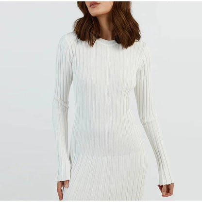 Elegantes Strickkleid Mit Rundhalsausschnitt