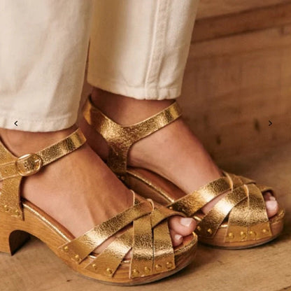 Stilvolle Designer-Sandalen