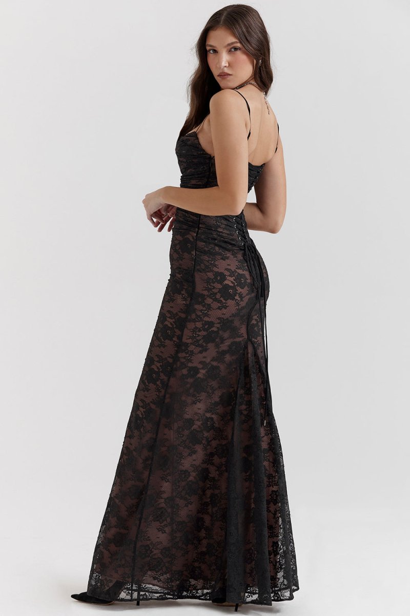 Elegantes, Figurbetontes Spitzenkorsettkleid Mit Gebundener Taille