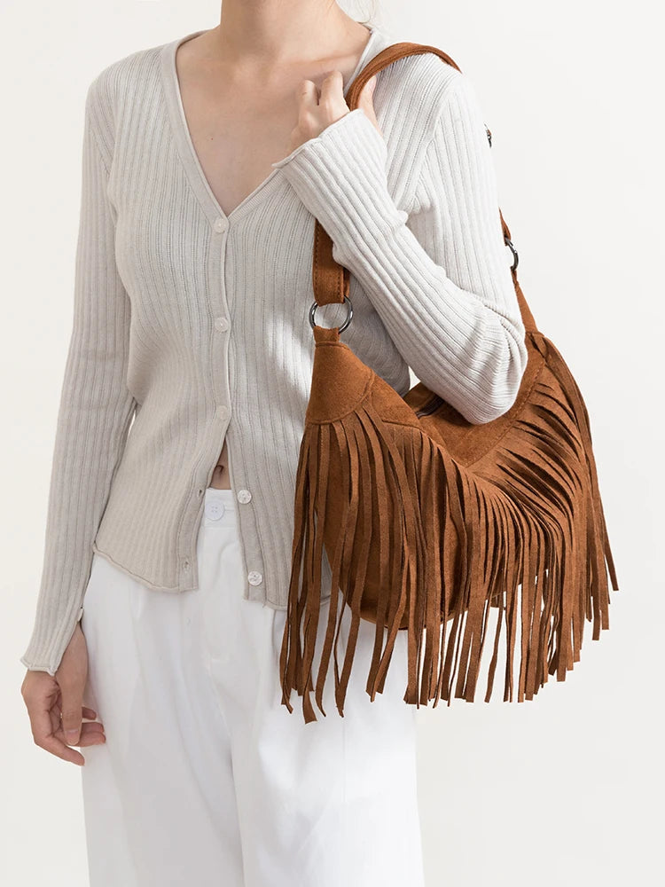 Elegante Wildledertasche Mit Quastendetail