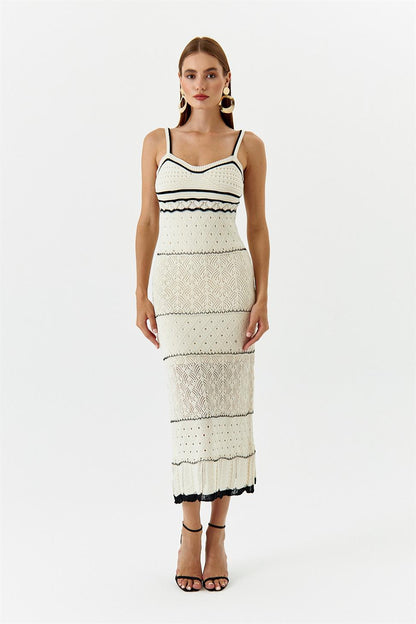 Maxi-Unterkleid Aus Häkelstoff Mit Kontrastmuster