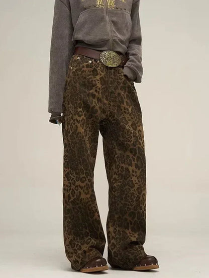 Stylisches Design Jeans Mit Leopardenmuster