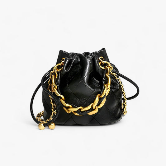 Vielseitige, Elegante Tasche Mit Kettendetail