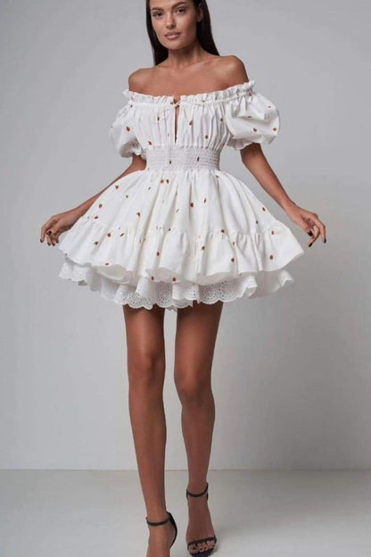 Minikleid Mit Erdbeermuster Und Puffärmeln