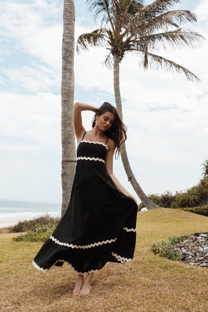 Gemustertes Maxikleid Mit Dünnen Trägern
