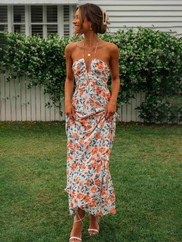 Schulterfreies Maxikleid Mit Blumenmuster