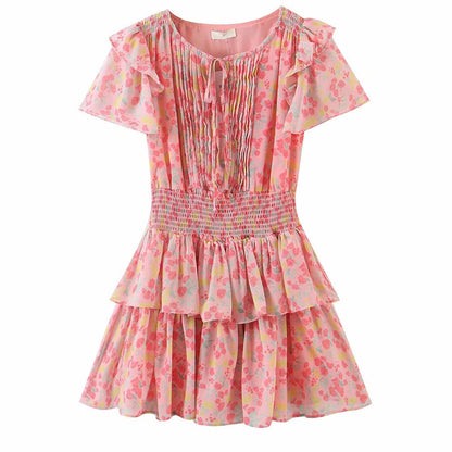 Niedliches Minikleid Mit Rüschen Und Rosa Blumenmuster