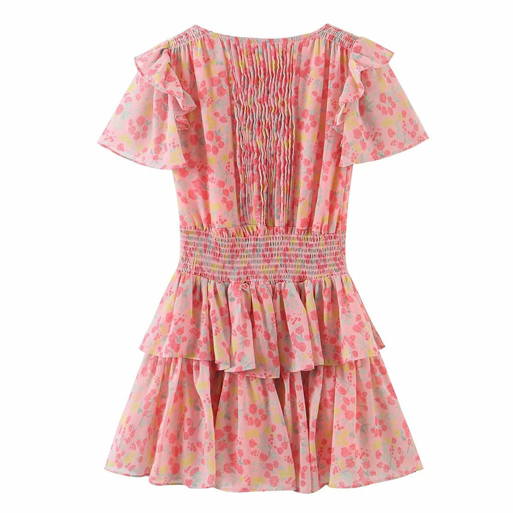 Niedliches Minikleid Mit Rüschen Und Rosa Blumenmuster
