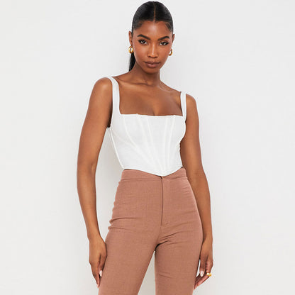 Stylischer Träger Crop Top mit quadratischem Ausschnitt in Weiß