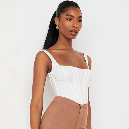 Stylischer Träger Crop Top mit quadratischem Ausschnitt in Weiß