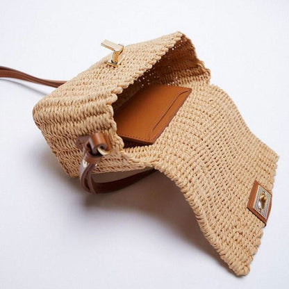 Braune Tasche Aus Kunstleder Mit Detailliertem Strickdesign Für Den Urlaub