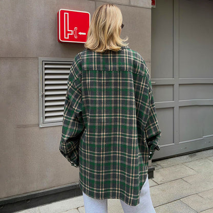 Langes Oversize-Karohemd Mit Retro-Kragen Und Knopfleiste