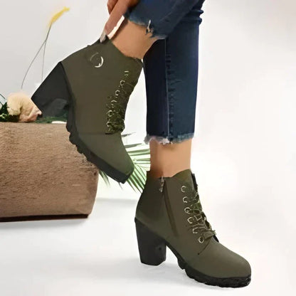 Stiefel Mit Hohen Absätzen